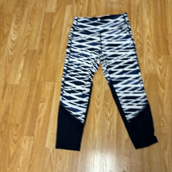 Athletic collection Size S With cool Navy and white design - Picture 1 of 9